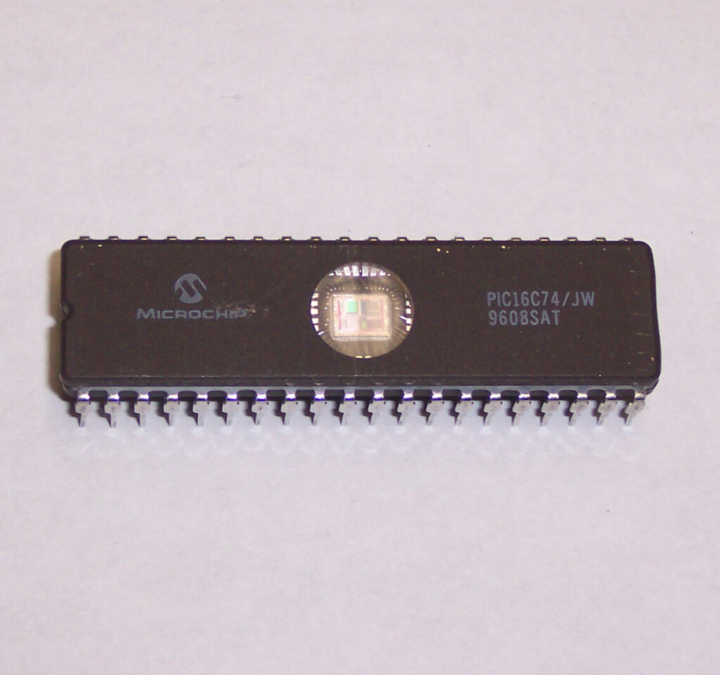 recover PIC16C74 microcontroller program from flash memory and data of eeprom memory