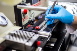 Crack MCU PIC12F510 encrypted memory by cut off the security fuse