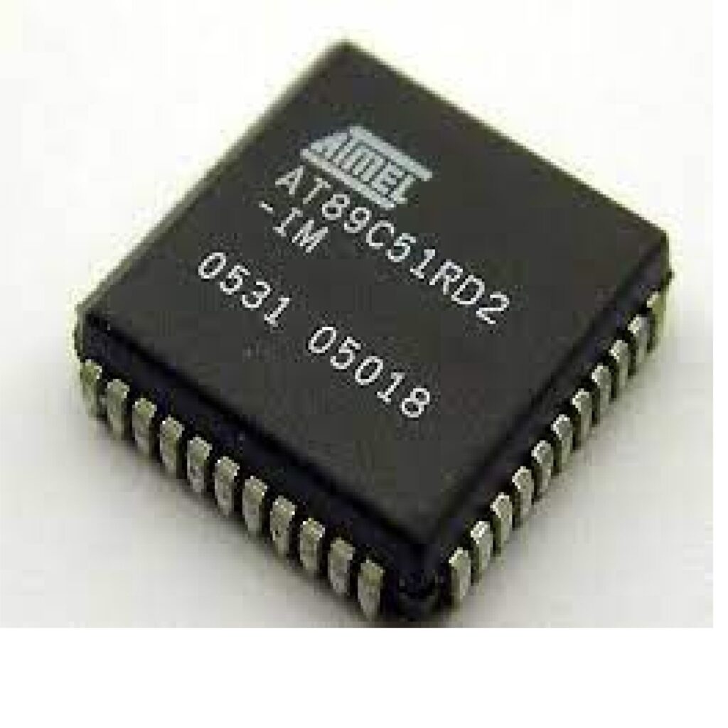 Nous proposons des services spécialisés pour déverrouiller le microcontrôleur ATMEL AT89C51RD2 C51 et récupérer ou extraire en toute sécurité le firmware intégré. Notre expertise garantit une manipulation précise, même pour les microcontrôleurs ATMEL AT89C51RD2 sécurisés, protégés ou verrouillés. Qu'il s'agisse de répliquer, dupliquer ou copier le programme binaire pour des puces de remplacement, ou de restaurer les fonctionnalités d'anciens systèmes, nous proposons la solution idéale. Grâce à des outils de pointe, à des années d'expérience et à une confidentialité rigoureuse, nous sommes en mesure d'ouvrir le microprocesseur ATMEL AT89C51RD2 sécurisé de manière professionnelle et contrôlée. Nous ne nous contentons pas de pirater ou d'attaquer la puce ; nous utilisons des processus systématiques pour garantir l'intégrité du programme, de la mémoire et des fichiers de données.