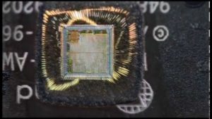 Hack Microcontroller IC CMOS Microchip PIC16F628