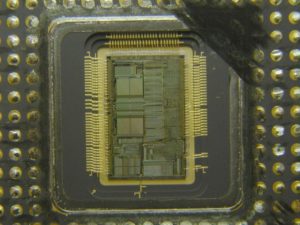 Crack MCU ST62T18 Memory