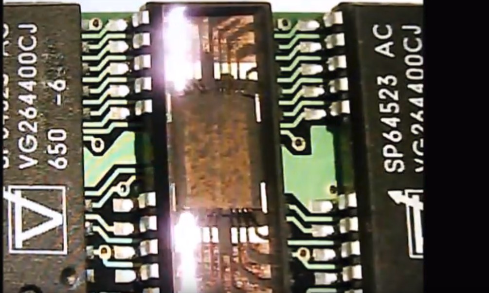 Unlock Chip AT89C5130A Flash memory and readout embedded code from MCU AT89C5130A, through reverse engineering AT89C5130A microcontroller can locate the security fuse bit