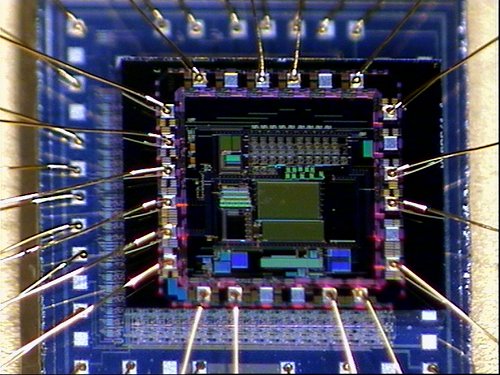 Crack Chip PIC16F723 fuse bit and extract IC code from embedded flash memory, internal structure of microcontroller flash memory will be reverse engineered to discover the location of fuse bit