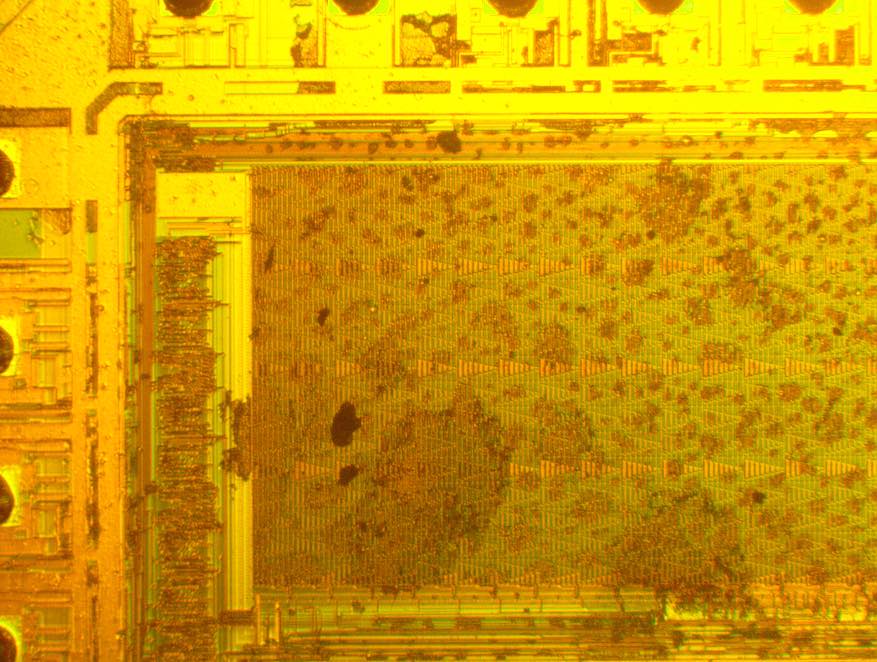 Crack MCU PIC16F724 Binary