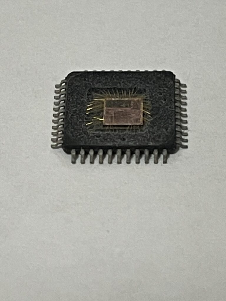 Crack NXP Microprocessor SPC5601DF1MLH4 Flash Memory