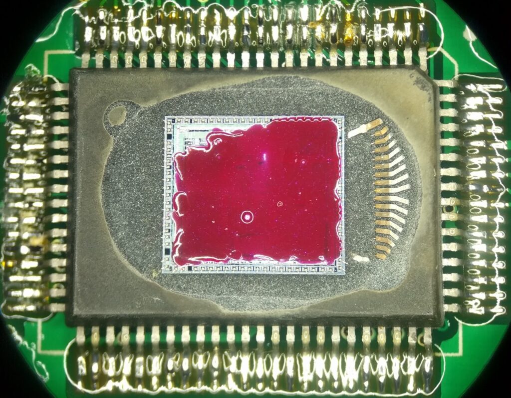 NXP 32Bit Secured MCU SPC5606SF2VLU6R Flash Cracking