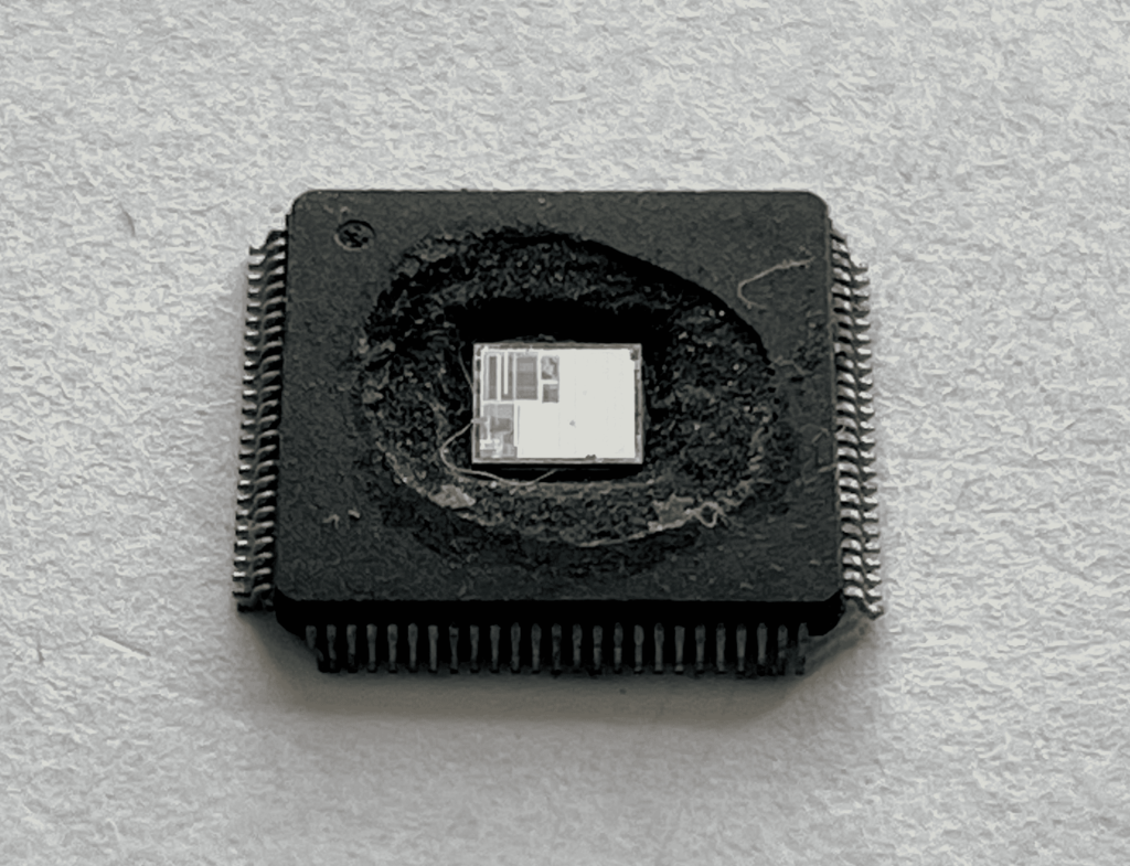 Crack ARM MCU STM32F072RB Flash Memory