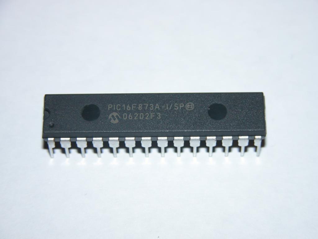 MICROCONTROLLER PIC16F873A EMBEDDED HEXIMAL FILE READING