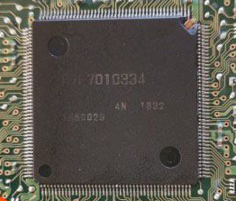 Crack Renesas R7F7010334AFP Secured Microcontroller Flash Memory